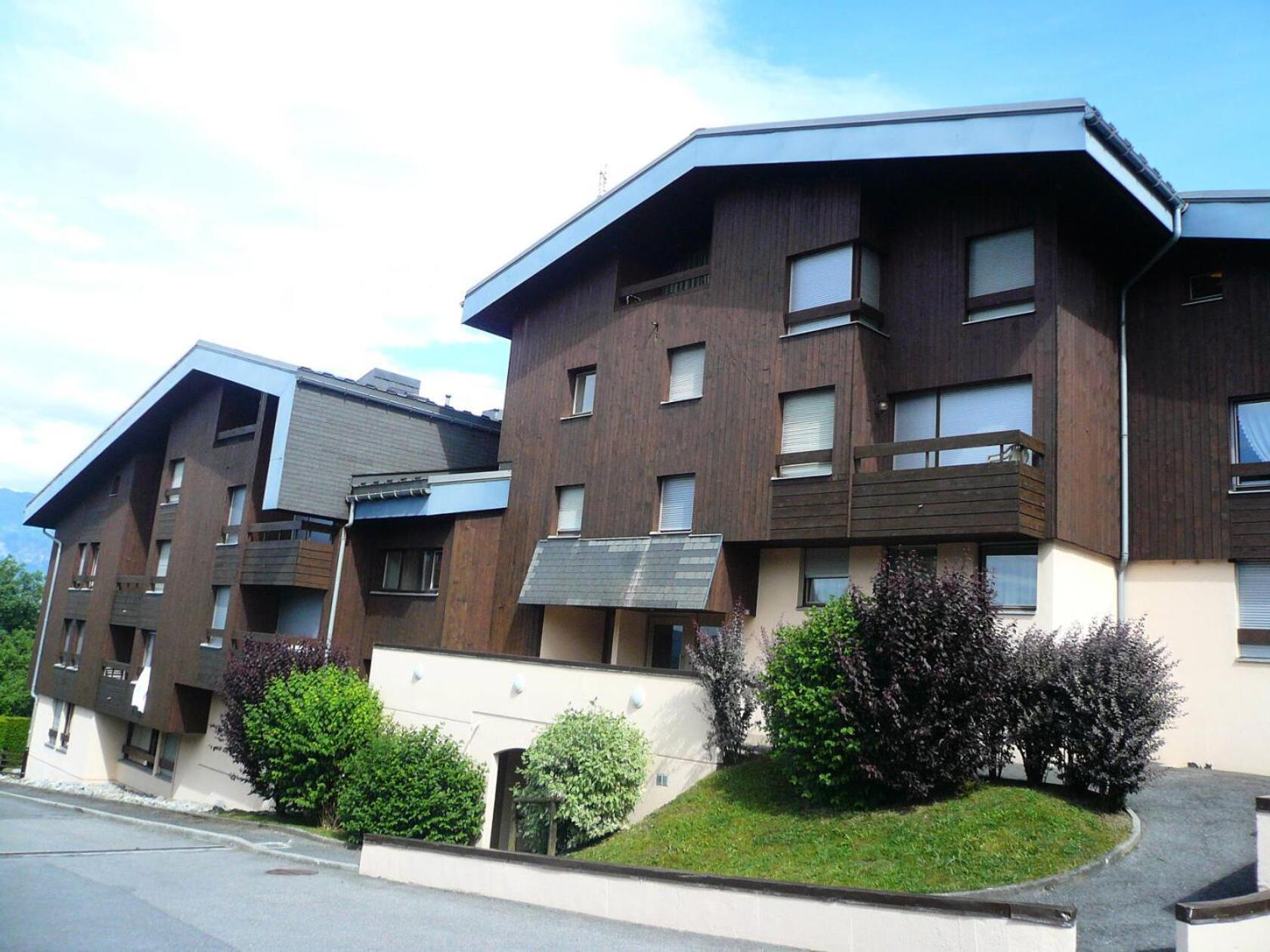 Residence Les Cristaux Du Bas - Cristaux 44 Mae-1984 Комбо Екстериор снимка